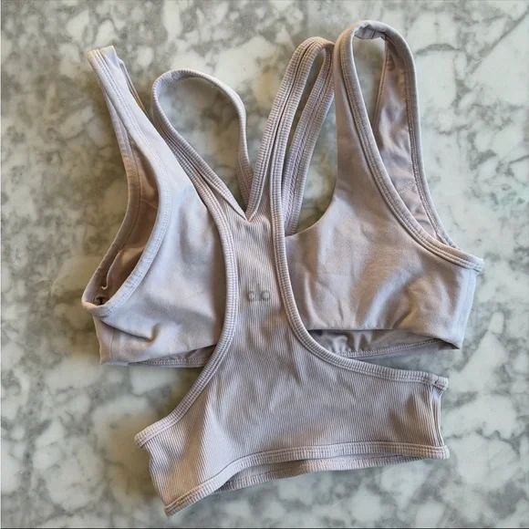 Greyish pink Alo sports bra - XS - Picture 2 of 4